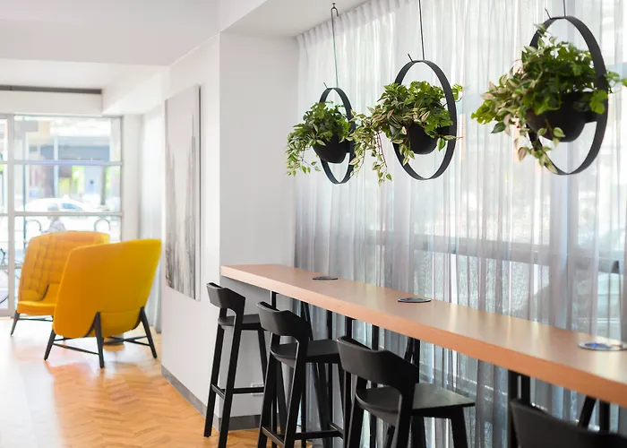 Brady Apartment Hotel Flinders Street